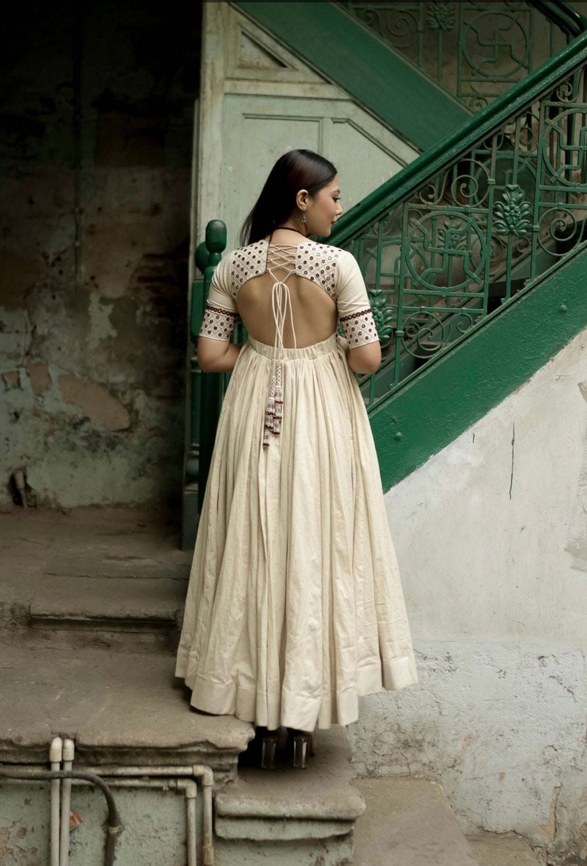 Chandra-akshat anarkali kurti (set of 2) Secondary image