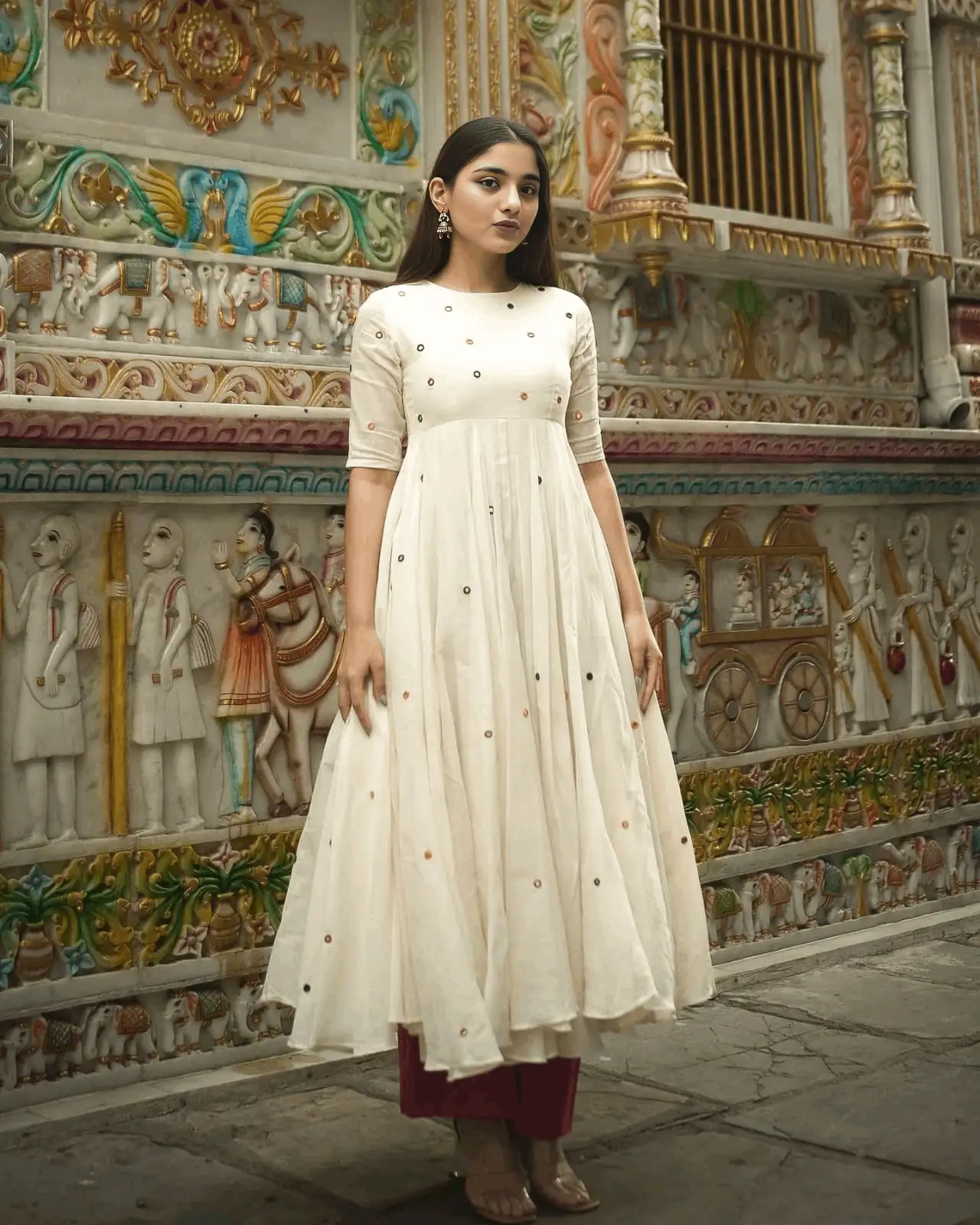 Shwet satrangi anarkali kurta (set of 2) Main image