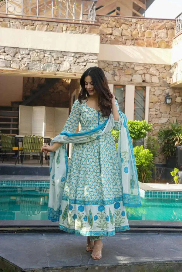 Fully flared jaipuri anarkali suit set