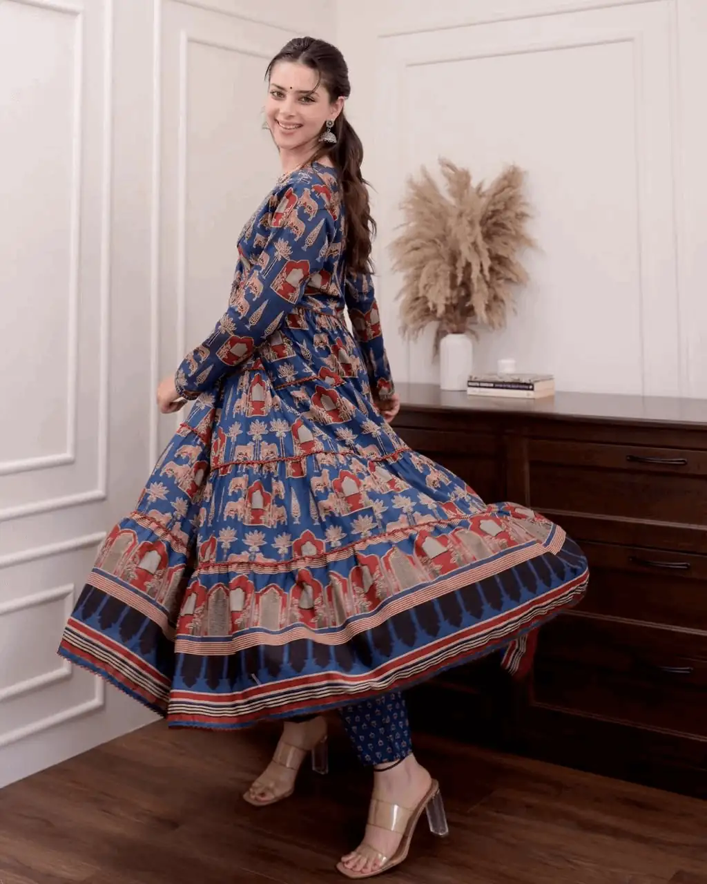 Vintage print angarkha pattern anarkali kurta set - Eraya Main image