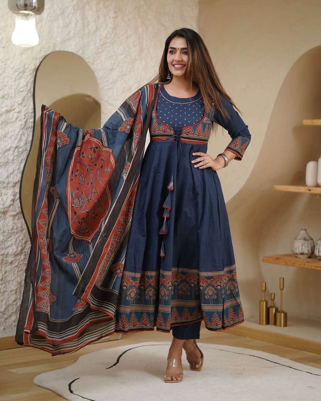 Beautiful dori work cotton kurti, pant and dupatta set - Eraya Main image