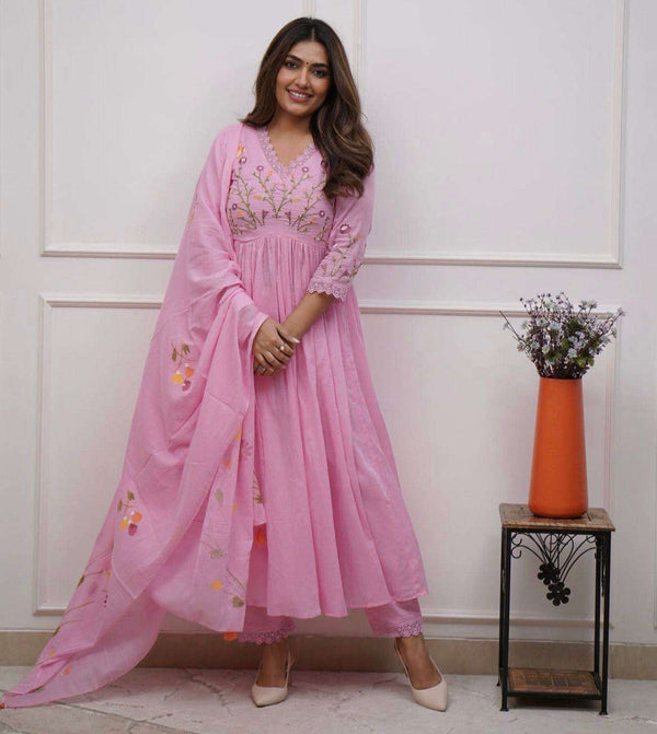 Heavy floral embroidered cotton kurti set - Eraya