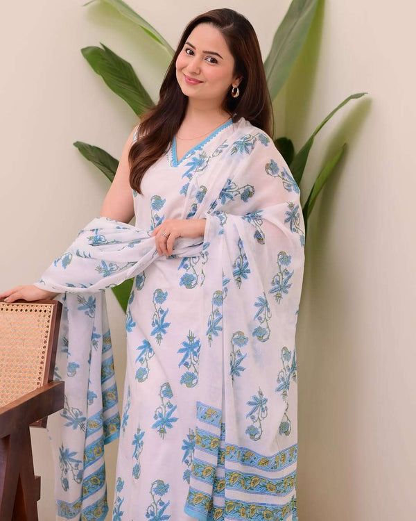 Beautiful floral printed cut-sleeves cotton kurti set
