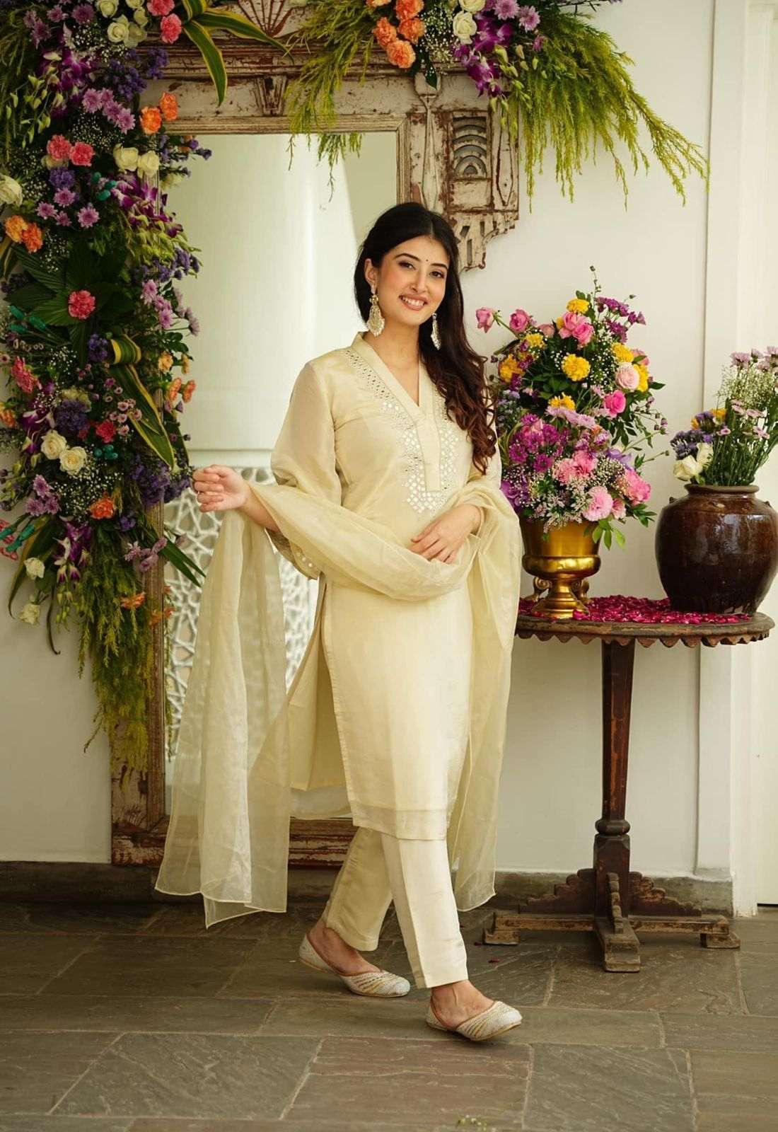Beautiful pure chanderi fabric neck mirror work suit set Secondary image