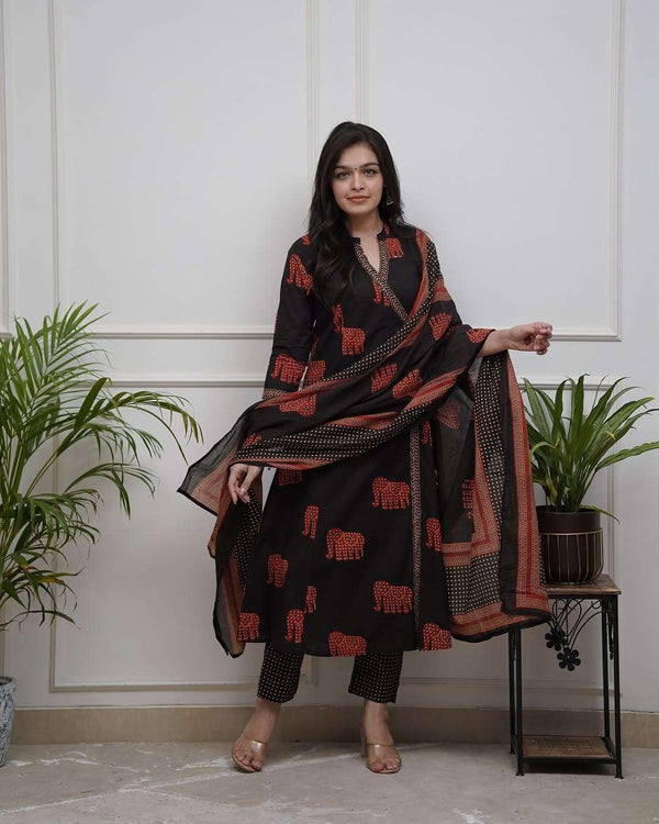 Angarkha style cotton kurt set