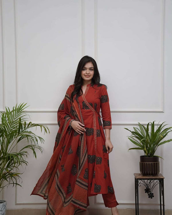 Angarkha style cotton kurt set