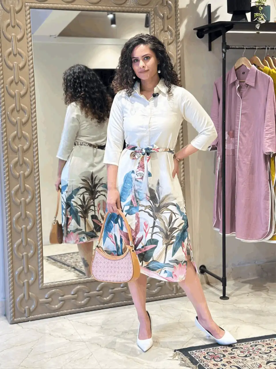The vibrant floral white midi dress with belt Main image