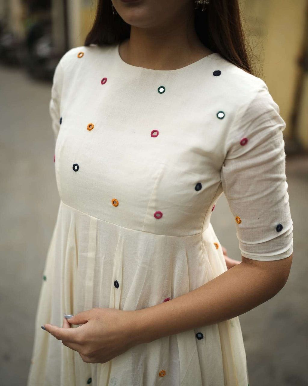 Shwet satrangi anarkali kurta (set of 2)