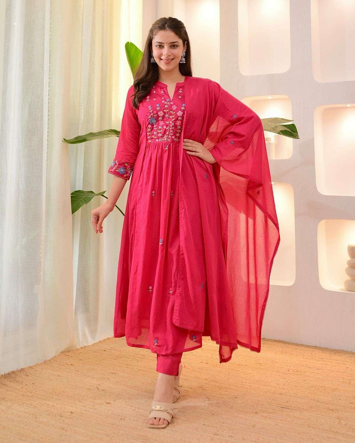 Pure cotton embroidered kurti set (set of 3)