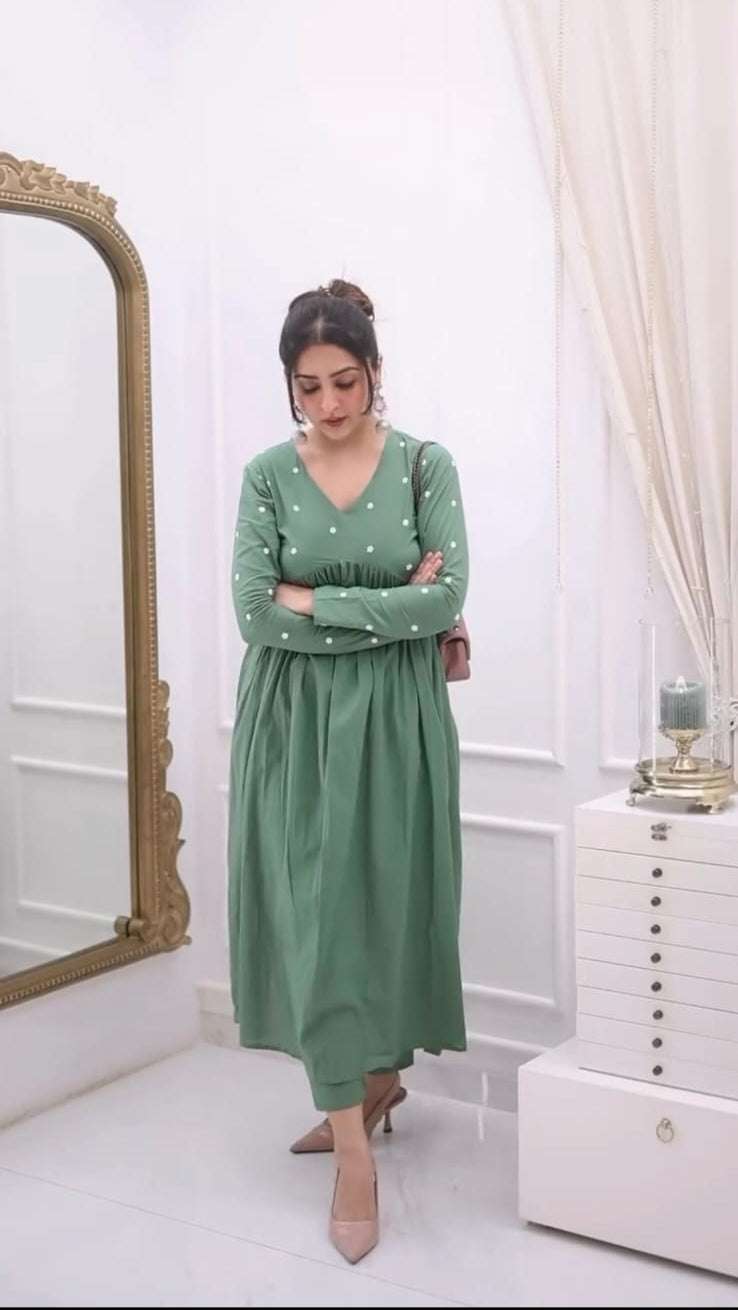 Floral Embroidered Pure Cotton Kurta set Eraya