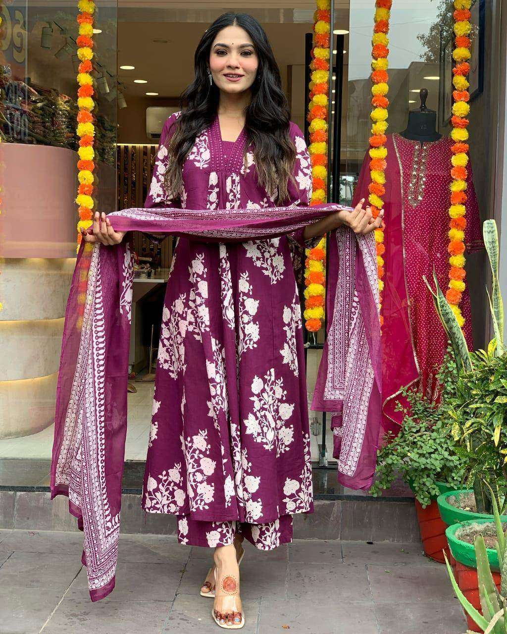 Three piece cotton floral kurti set - Eraya