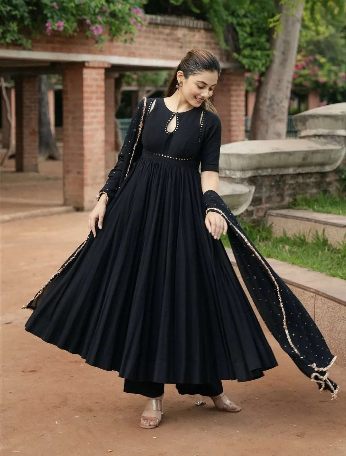 Kaajal mohini anarkali kurti (set of 3)