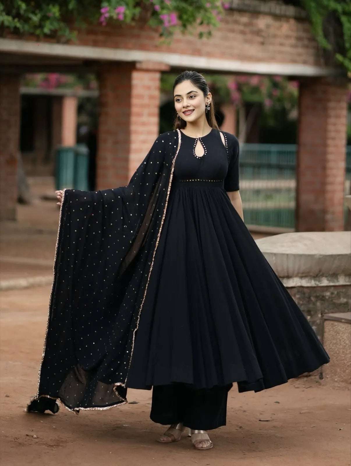 Kaajal mohini anarkali kurti (set of 3) Main image