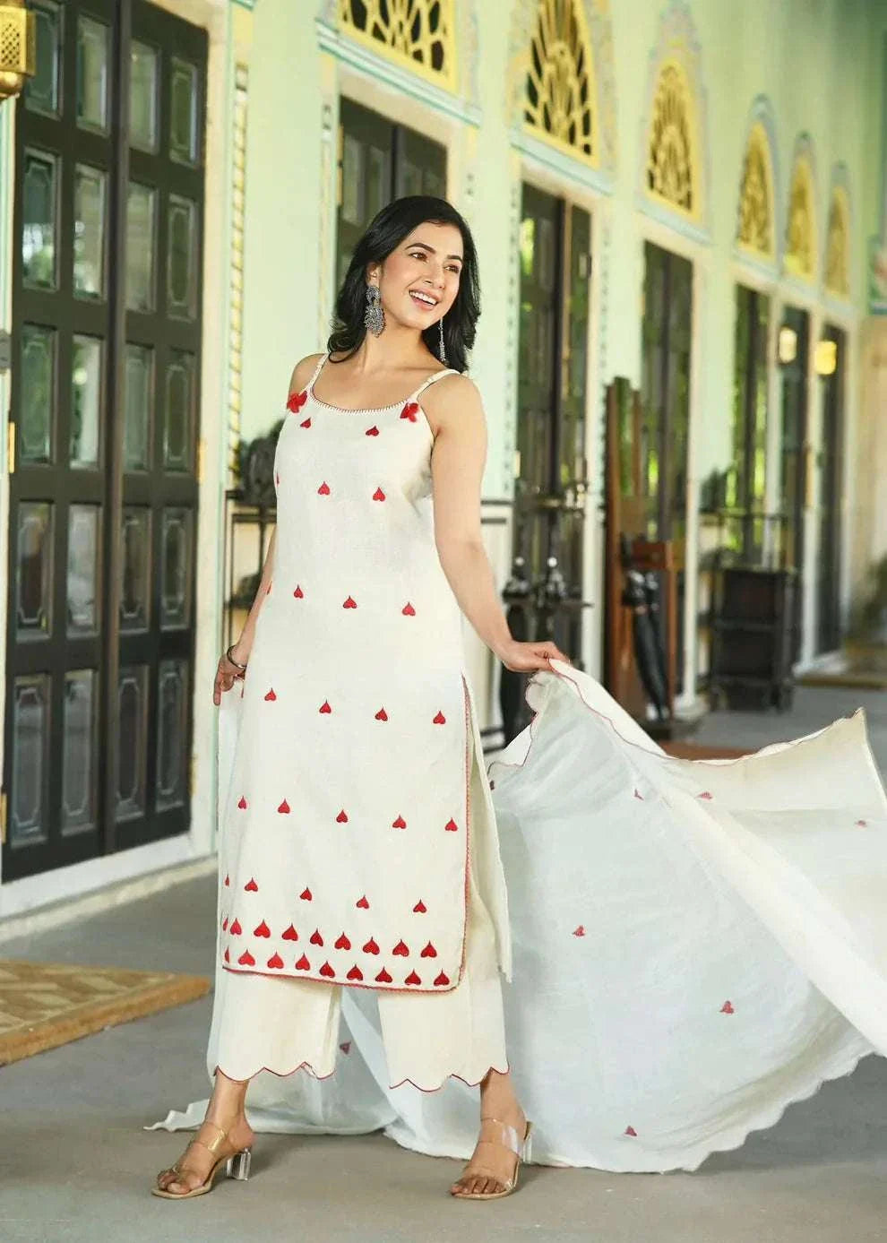 Heartly whispers-cotton cut sleeves kurti (set of 3) Eraya Main image